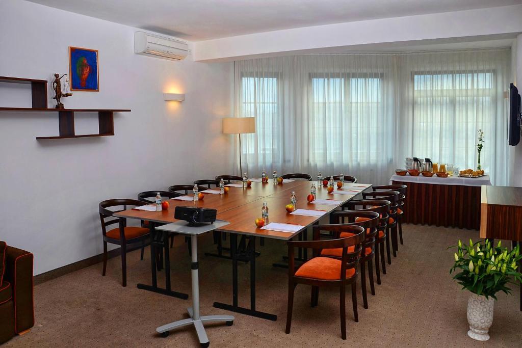 Stary Tartak Hotel Ilawa Exterior photo